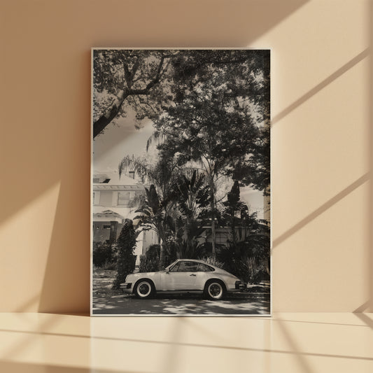 Black and white version of Havana vintage car poster